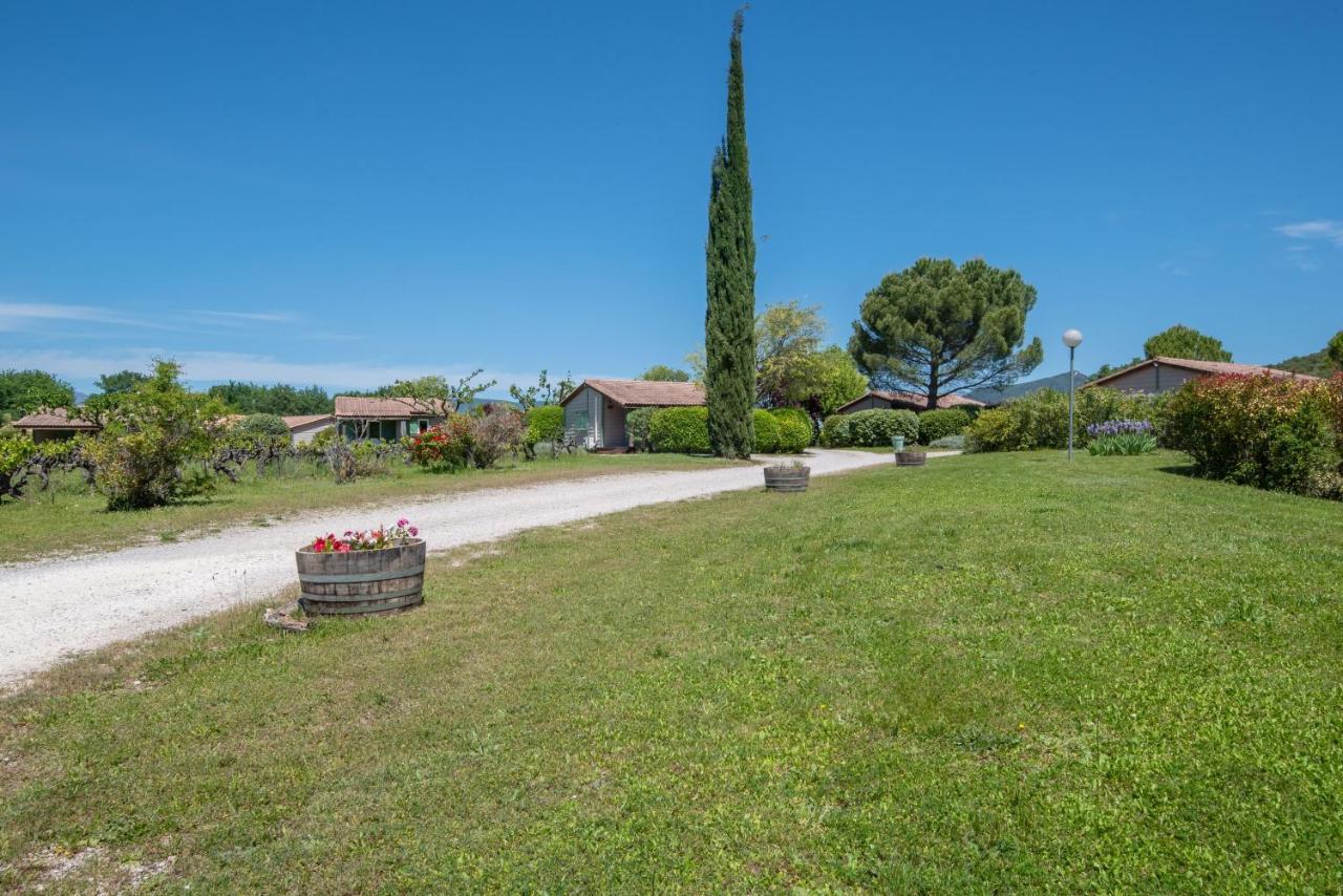 Domaine Des Bridoux Village De Gites Mirabel-aux-Baronnies Exterior photo